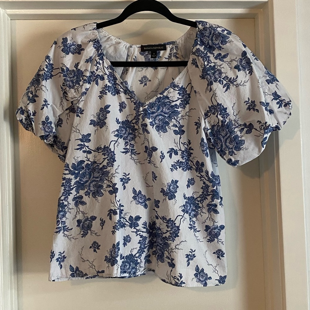 Banana Republic Top